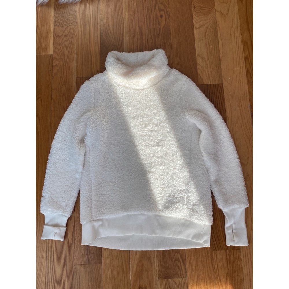 Athleta Pullover